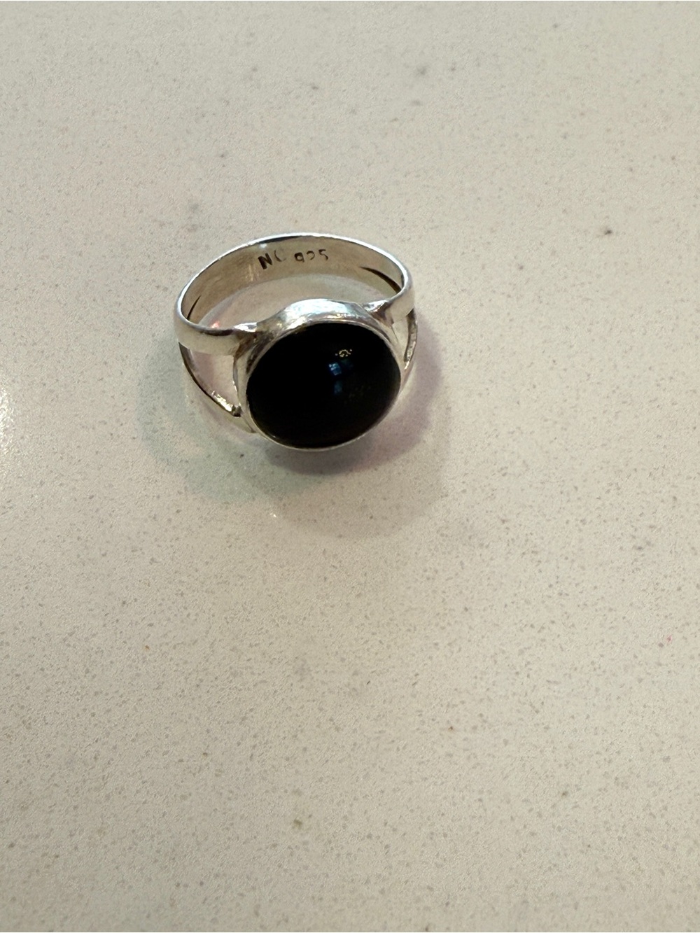 vintage sterling silver and black stone ring sz 5 5.25 - Picture 4 of 6